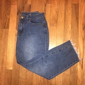 Dark wash high waisted mom jeans